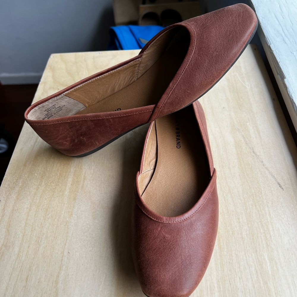 Women’s Lucky Brand “Alba” Flats size 9US